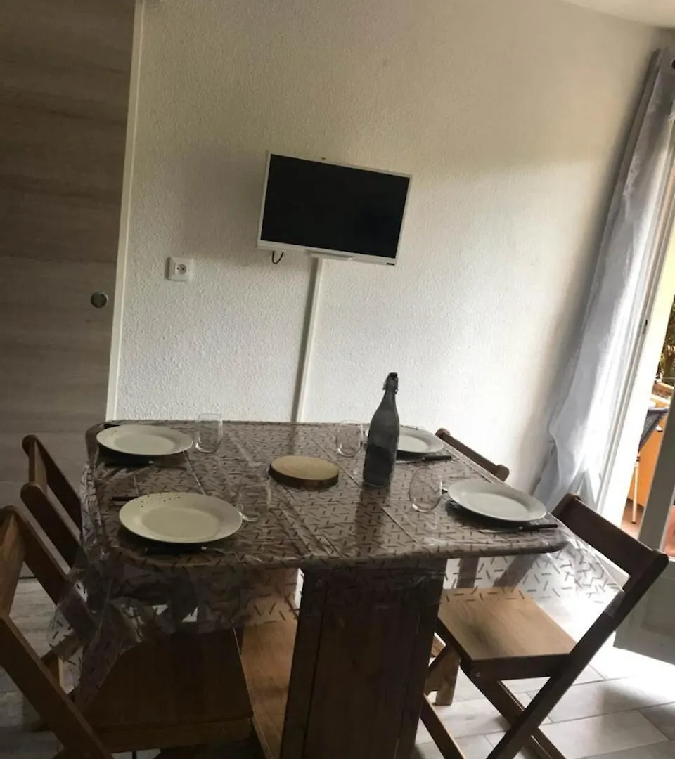 La Faviere T2 4Pers Rdc Avec Terrasse Apartment Bormes-les-Mimosas France