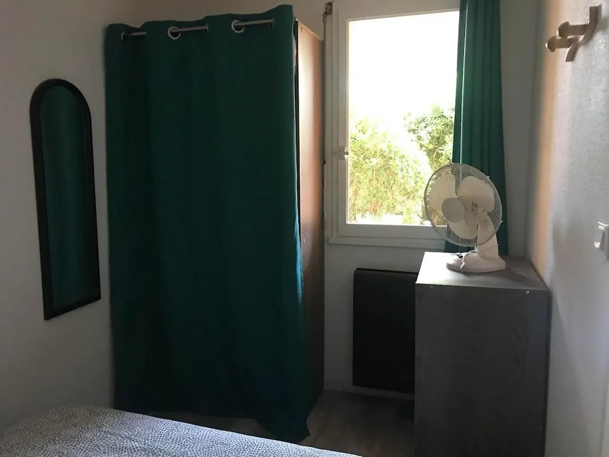 Apartament La Faviere T2 4Pers Rdc Avec Terrasse Bormes-les-Mimosas Francja